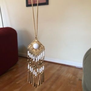 Francesca’s boutiques necklace